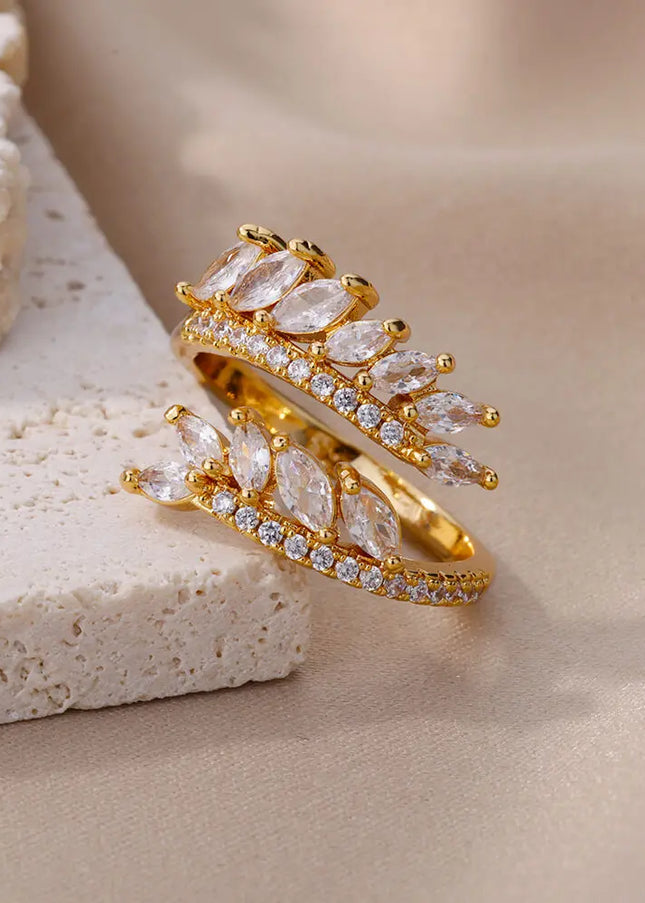 Issy Ring