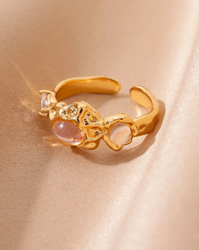 Lia Ring