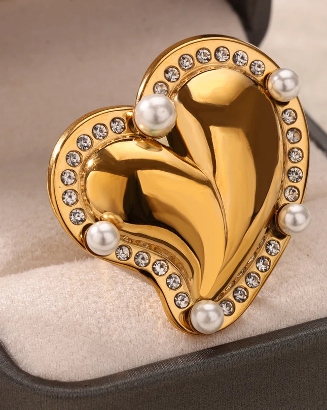 Della Ring