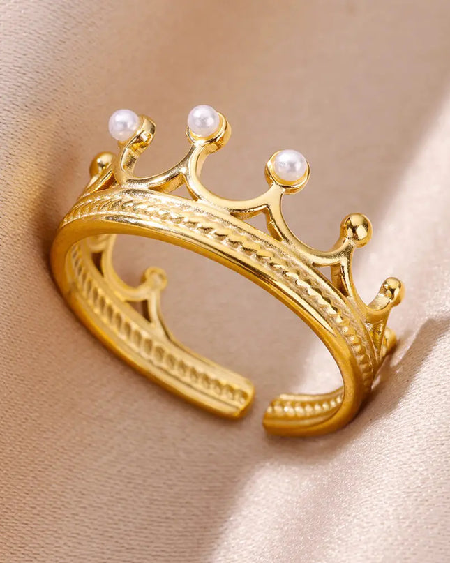 Janise Ring