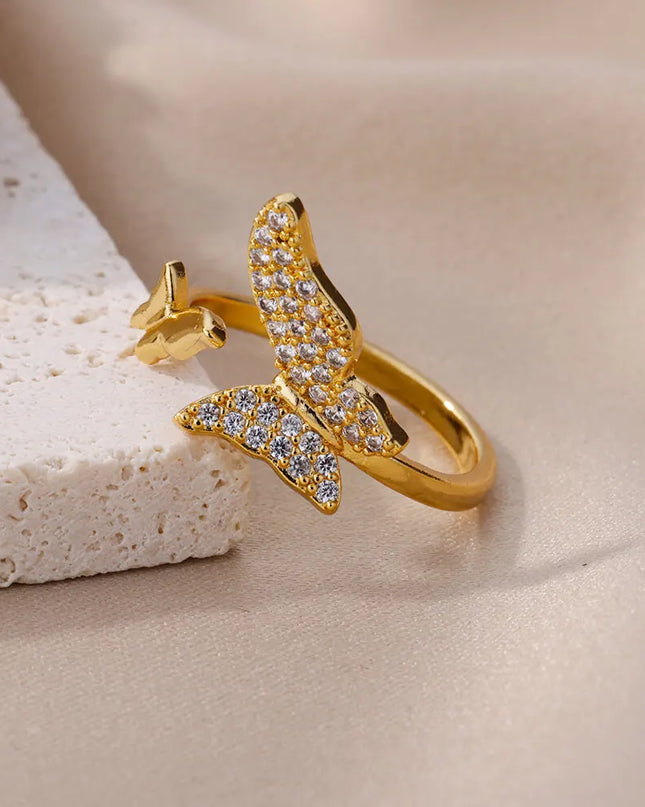 Erica Ring