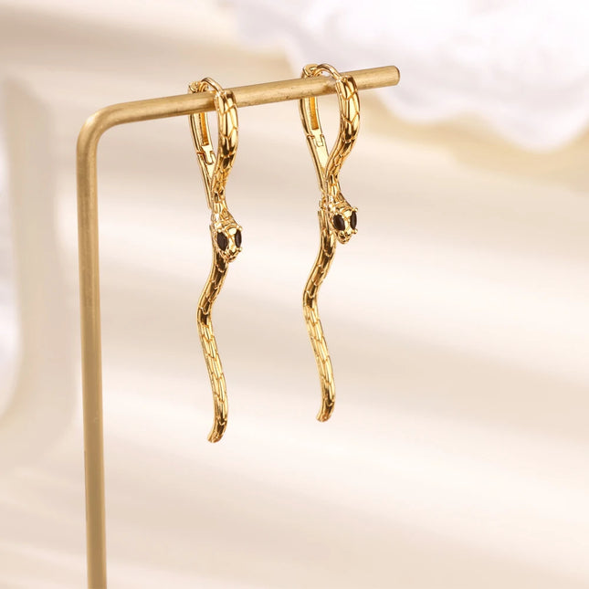 Maclaine Earrings