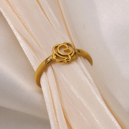 Lara Ring