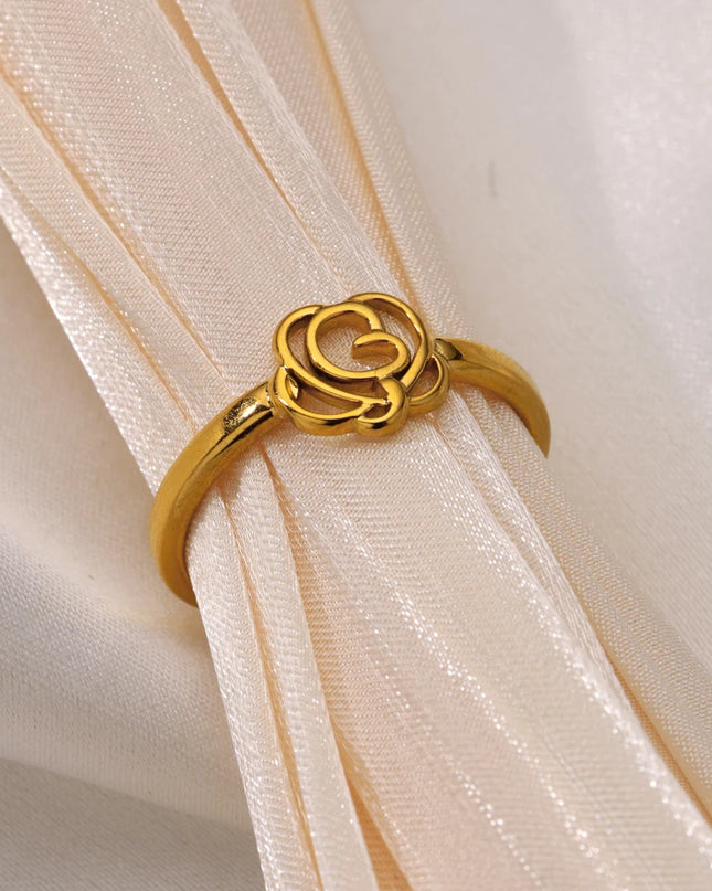 Lara Ring