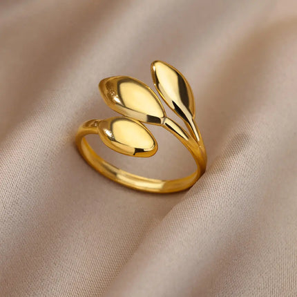 Camilla Ring