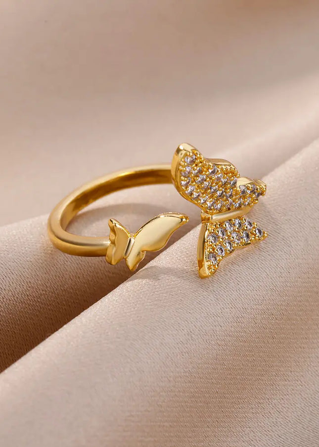 Erica Ring