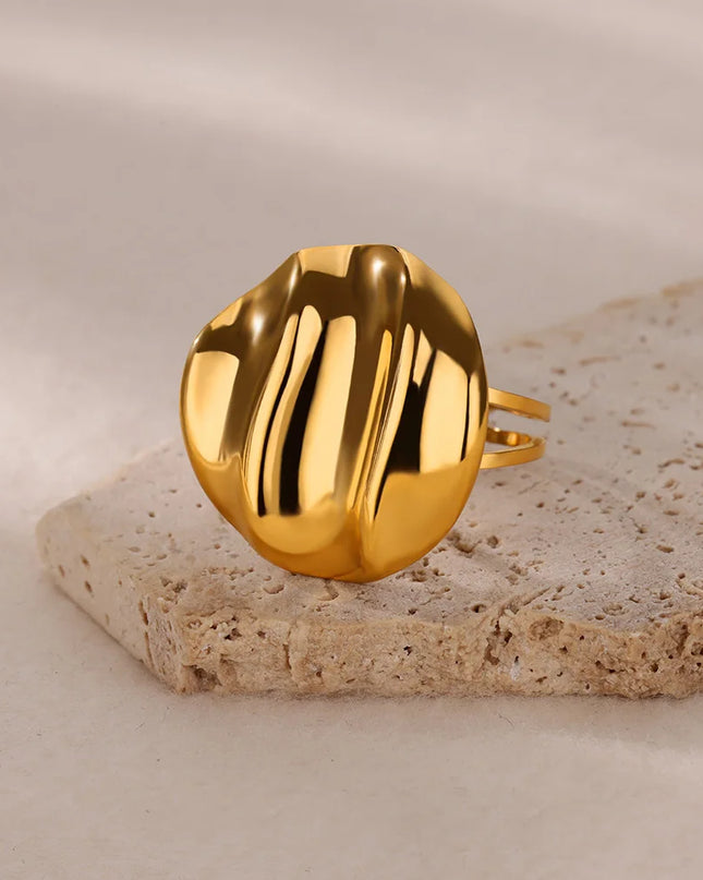 Lilli Ring