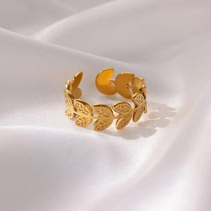 Benedetta Ring