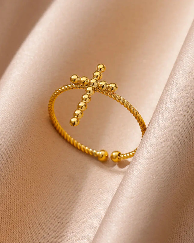 Gemma Ring