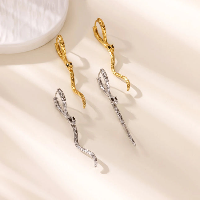 Maclaine Earrings