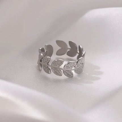 Benedetta Ring