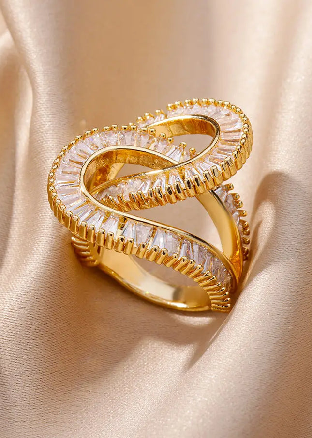 Amina Ring