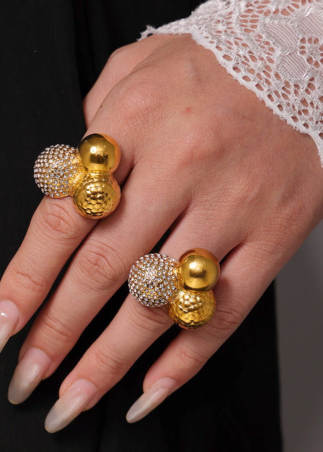 Ana Ring