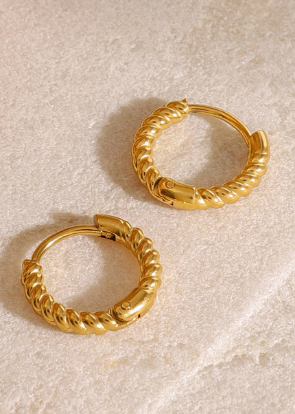 Jieding European and American stainless steel 18k gold twist braided earrings, geometric hollow earrings, daily simple and versatile accessories