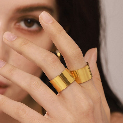 April Ring