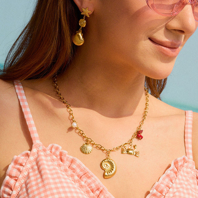 Jieding European and American titanium steel earrings, light luxury, high-end sense of resort earrings, niche design, studs, stainless steel jewelry, cross-border