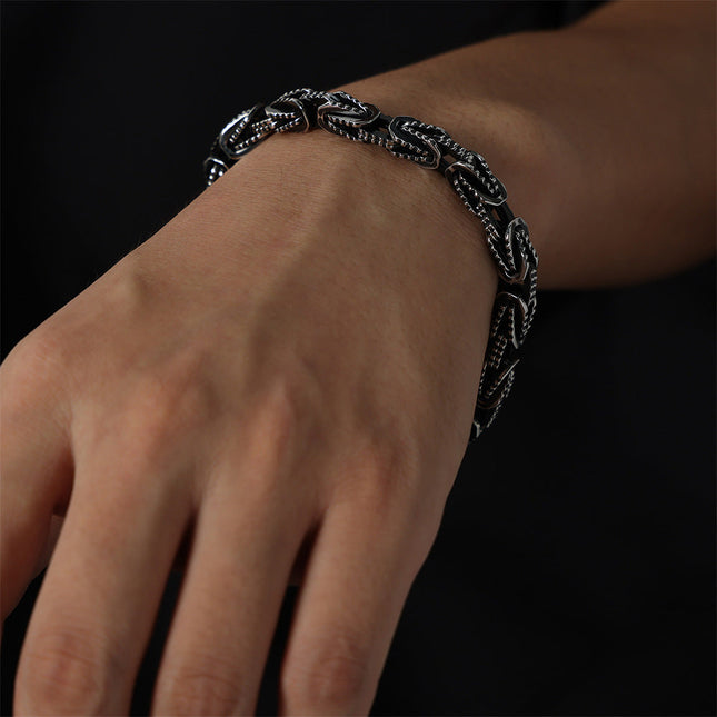 European and American cross-border new high-end personality temperament niche design titanium steel distressed retro heavy metal bracelet jewelry