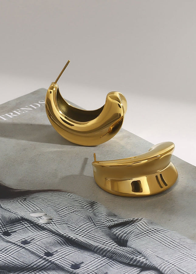 Jieding European and American titanium steel stud earrings do not fade earrings, light luxury, high-end ear jewelry, stainless steel cross-border earrings