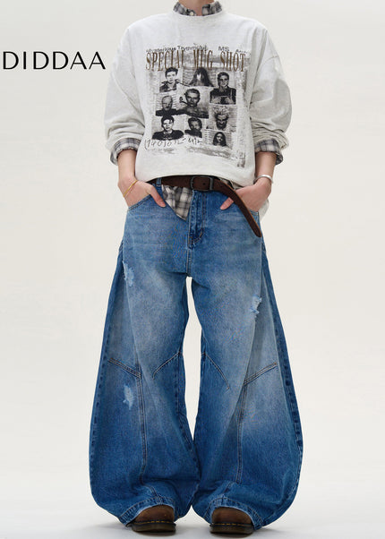Beige Loose Fit Scimitar Jeans with Three-Dimensional Cut - Men’s Jeans