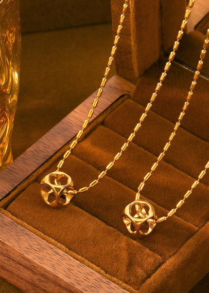 ins casual vacation style niche simple rice bead chain jewelry personality hollow square pendant titanium steel gold-plated necklace
