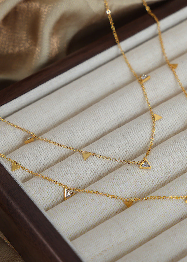 European and American new simple light luxury niche personality triangle diamond clavicle chain versatile titanium steel plated 18K gold necklace women
