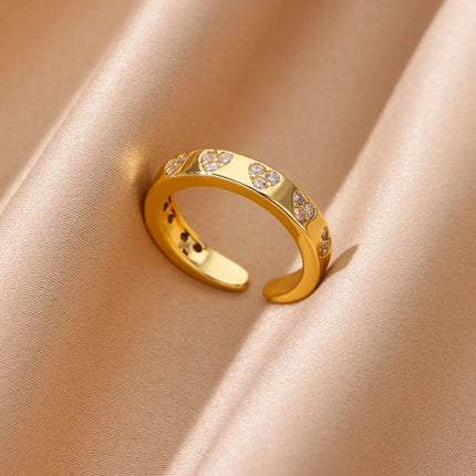 Bianca Ring