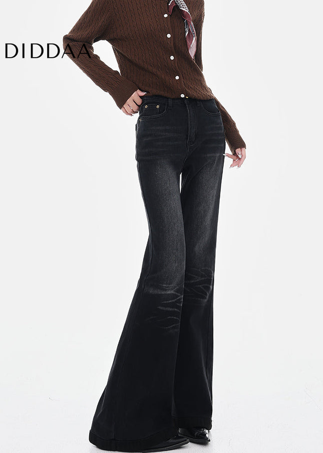 Black Fleece Bootcut Jeans with Retro Design for Women - Women’s Jeans