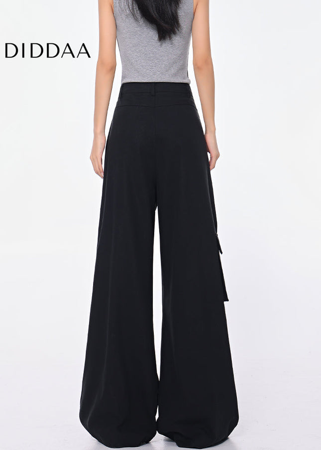 Black High Waist Pleated Cargo Jeans with Pockets - Women’s Jeans