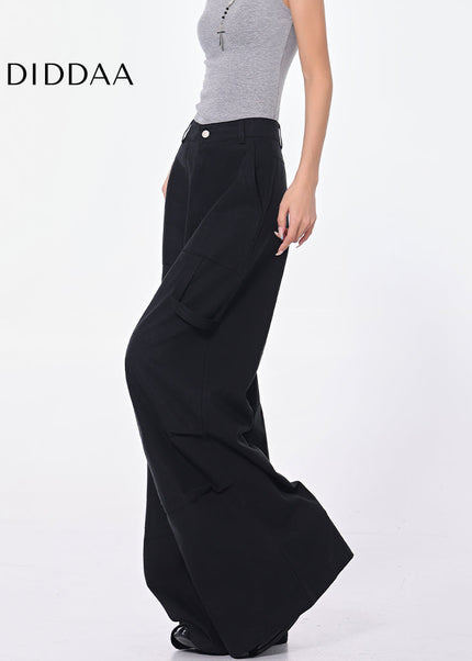 Black High Waist Pleated Cargo Jeans with Pockets - Women’s Jeans