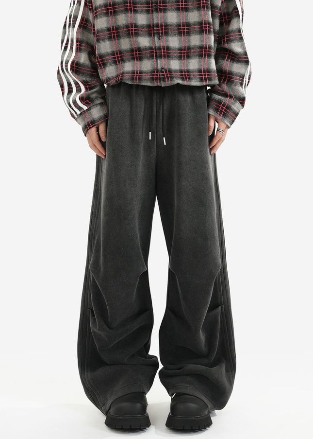 Black Pleated Vintage Athleisure Sweatpants Men - Unisex Sweatpants