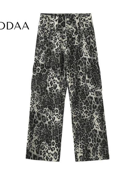 Black Vintage Vibe Leopard Print Cargo Jeans - S / Leopard - Women’s Jeans