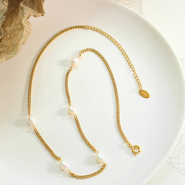 European and American style flat chain personality freshwater pearl splicing chain necklace titanium steel gold-plated clavicle chain manufacturers a piece of delivery