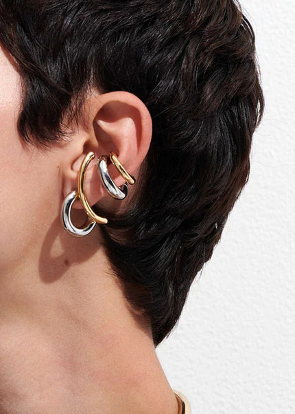 Jieding European and American double C color-blocked stud earrings earrings design sense niche earrings, stainless steel jewelry, titanium steel jewelry cross-border