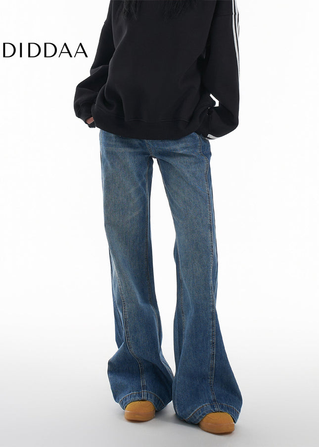 Blue Slimming Flared Jeans with Retro Horseshoe Design - Women’s Jeans