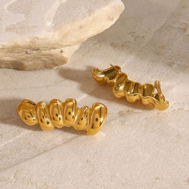 Jieding European and American stainless steel 18k gold stripe irregular glossy earrings design sense light luxury stud earrings cross-border jewelry