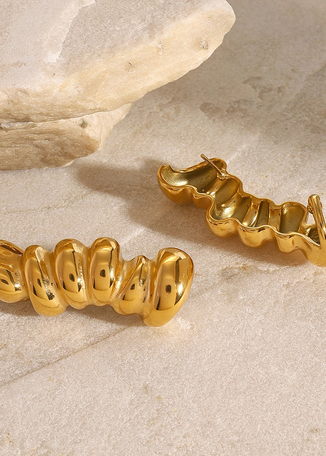 Jieding European and American stainless steel 18k gold stripe irregular glossy earrings design sense light luxury stud earrings cross-border jewelry