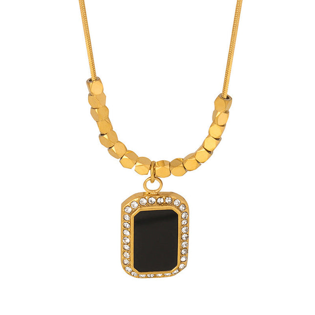 French retro does not fade, temperament light luxury, black square brand diamond pendant, fashionable and delicate geometric small square necklace
