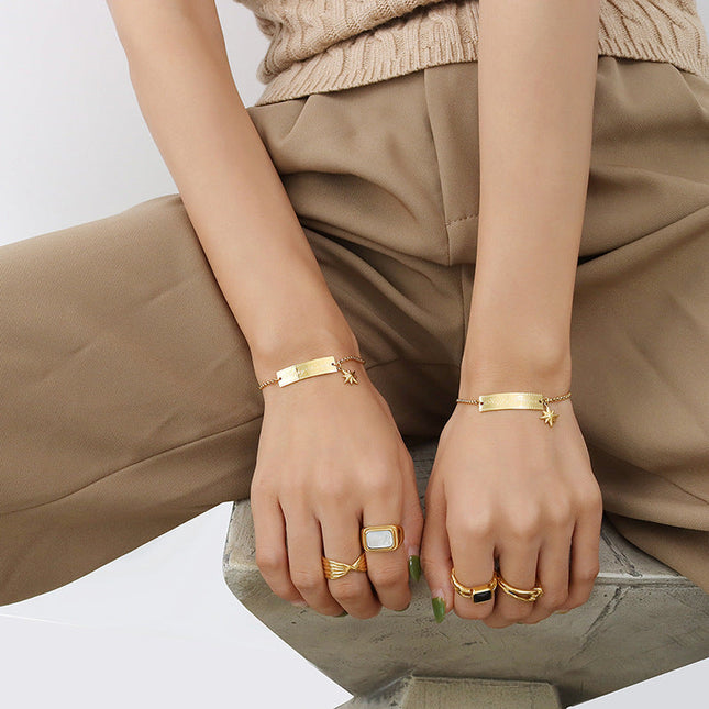 European and American ins cold wind light luxury eight-pointed star square brand retro bracelet titanium steel plated 18K real gold hand jewelry E106