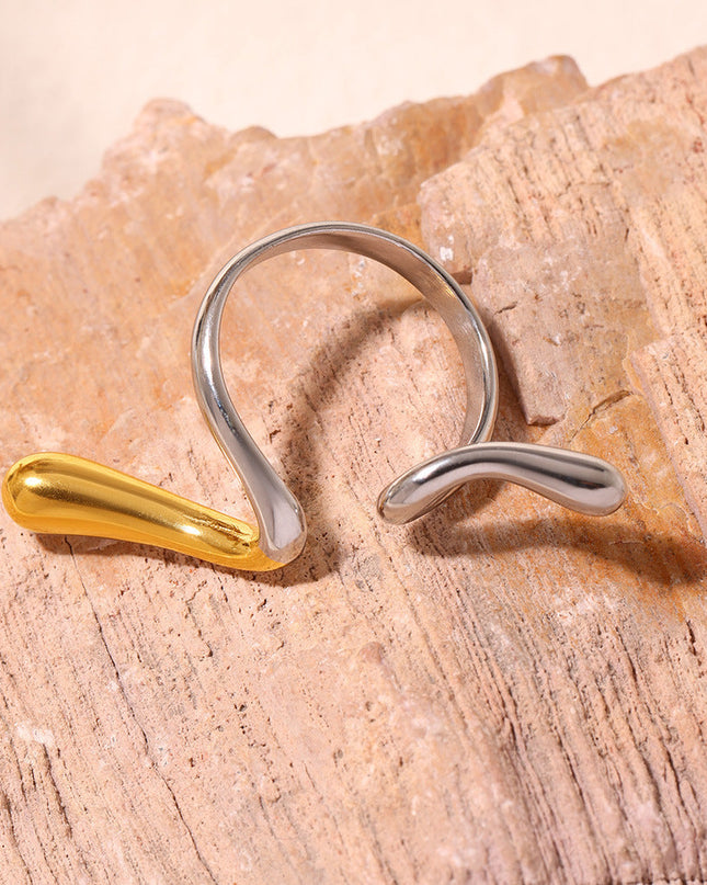 Breezy Ring