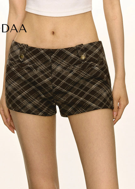 Brown Cozy Flannel Ariseism American Vintage Plaid Shorts - XS / Brown - Shorts
