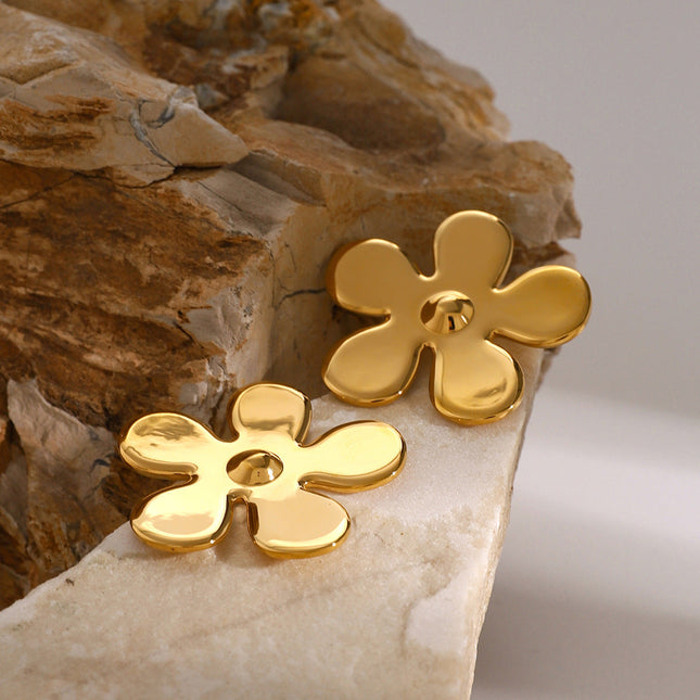 INS 18K gold stainless steel glossy flower earrings European and American fashion high-end sense light luxury niche titanium steel flower stud earrings