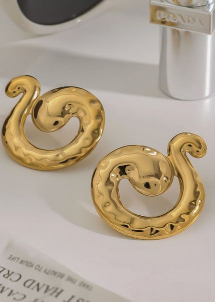 Jieding European and American stainless steel snake stud earrings with a sense of design and niche earrings, light luxury titanium steel jewelry do not fade across the border