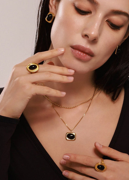 Carina Necklace