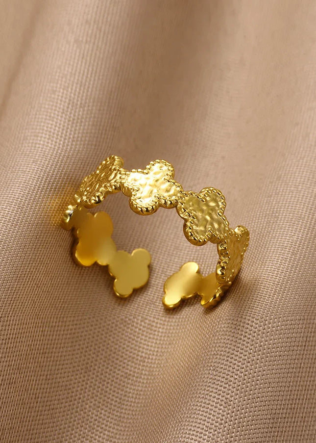 Carlotta Ring