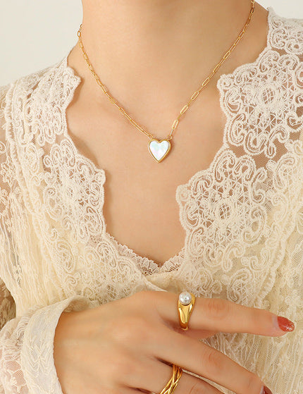 Cater Necklace