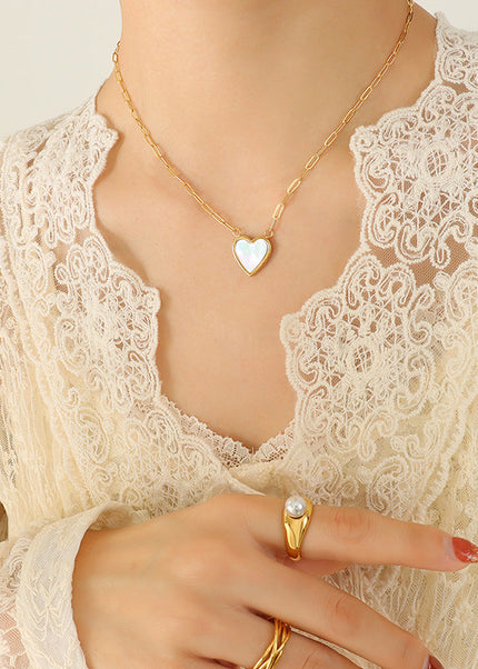 Cater Necklace