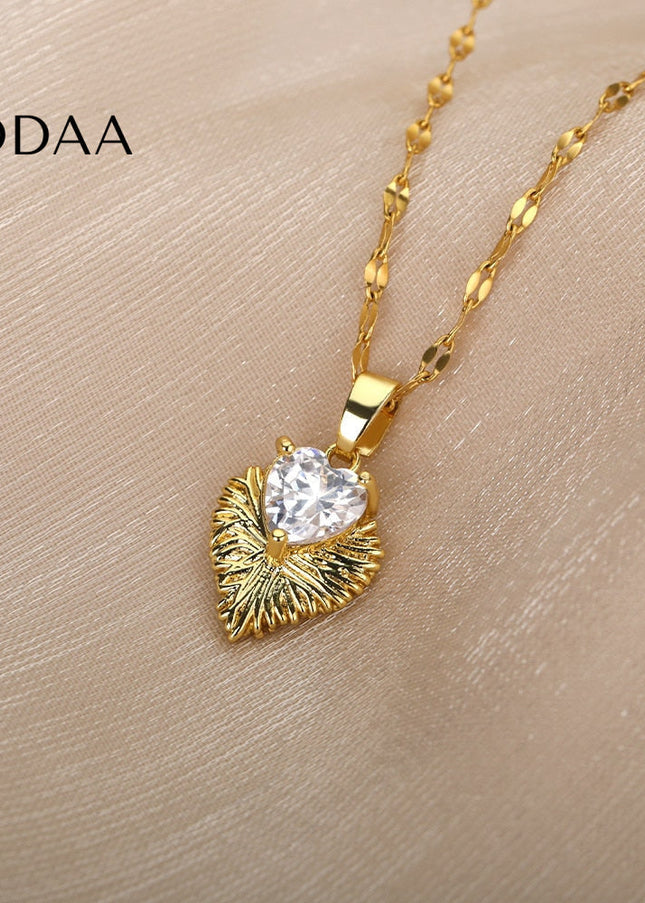 Clara Pendant Necklace | Gold Zirconia Stone Chain - Gold - Necklaces