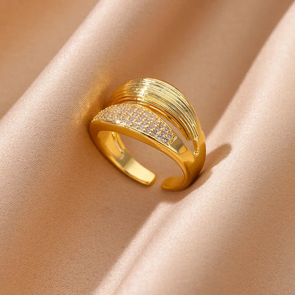Claudia Ring