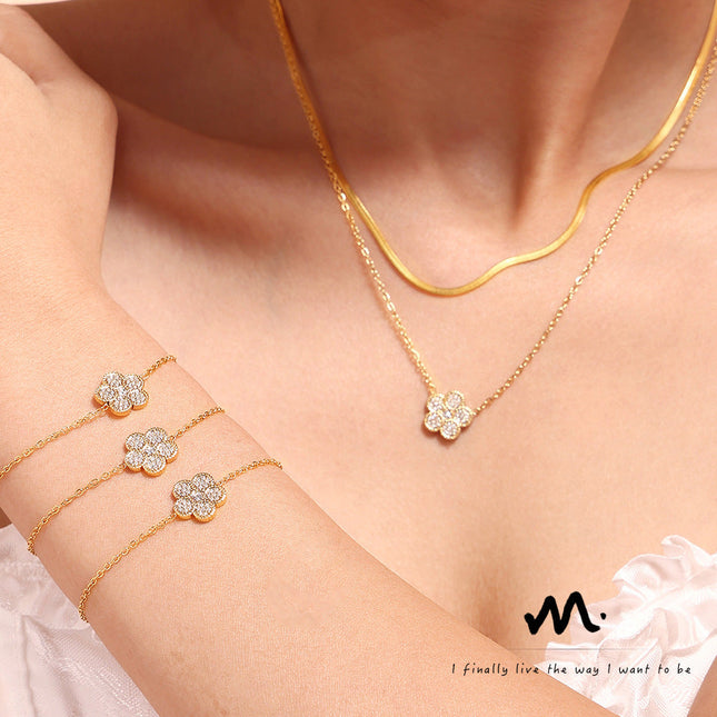 Cloudy Necklace