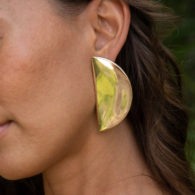 Jieding European and American stainless steel moon stud earrings, geometric exaggerated high-end earrings, titanium steel earrings, cross-border jewelry foreign trade